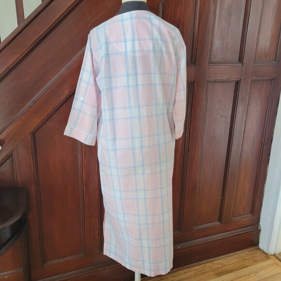 Miss Elaine Womens Zip Front Quilted Robe Medium Pink Plaid Embroidered Floral 3 - Picture 3 of 7